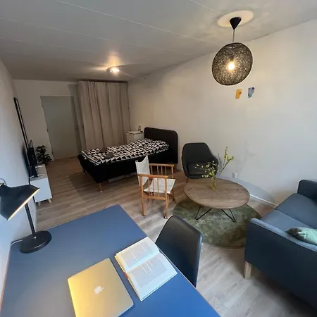 Cozy 2-room Apartment!